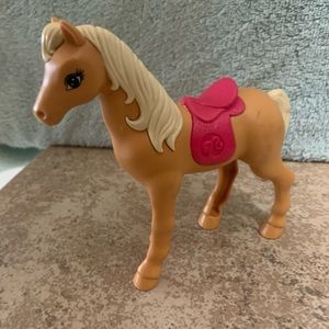 Barbie Mattel McDonald's Happy Meal 2015 Toy Dreamhouse Horse Tawny Pony.